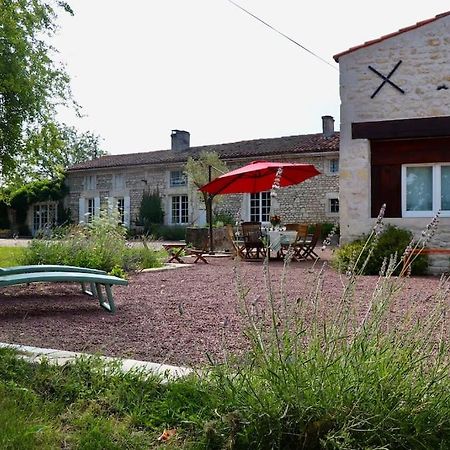 La Saintonge Apartment Exterior foto