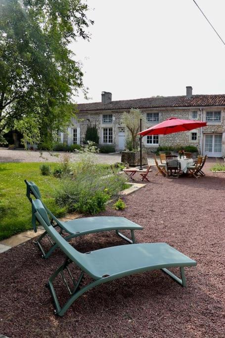 La Saintonge Apartment Exterior foto